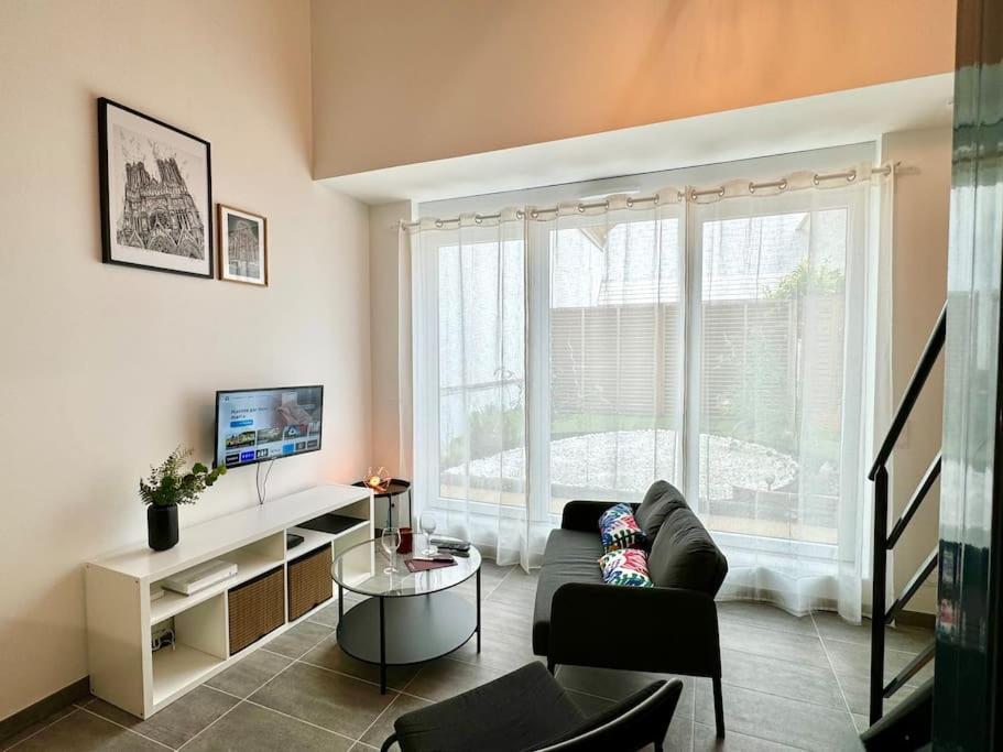 Au Coeur Des Moissons Appartement *