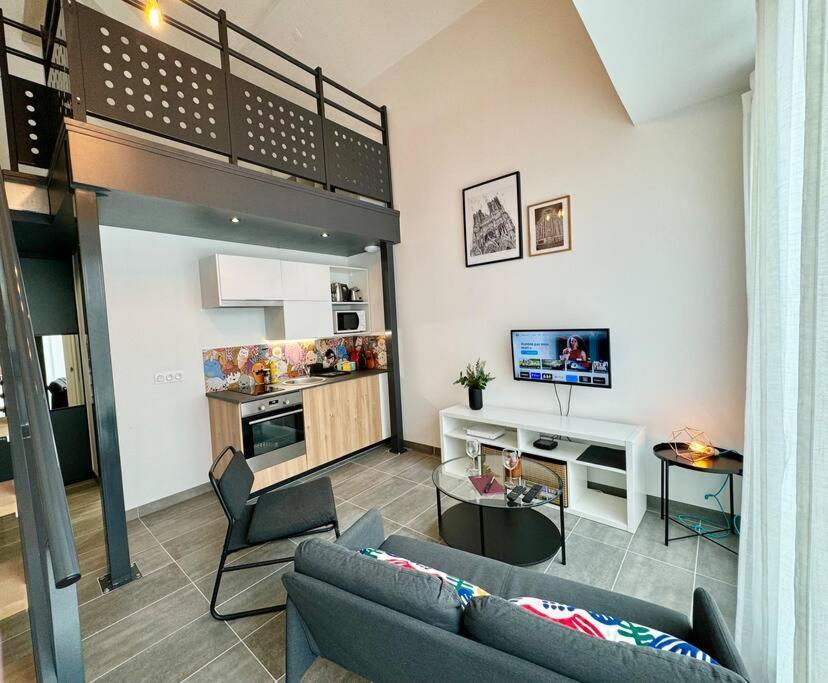 Apartment Au Coeur Des Moissons